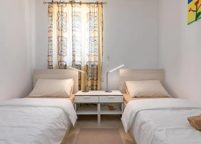 Vanessa Holiday home Visnjan